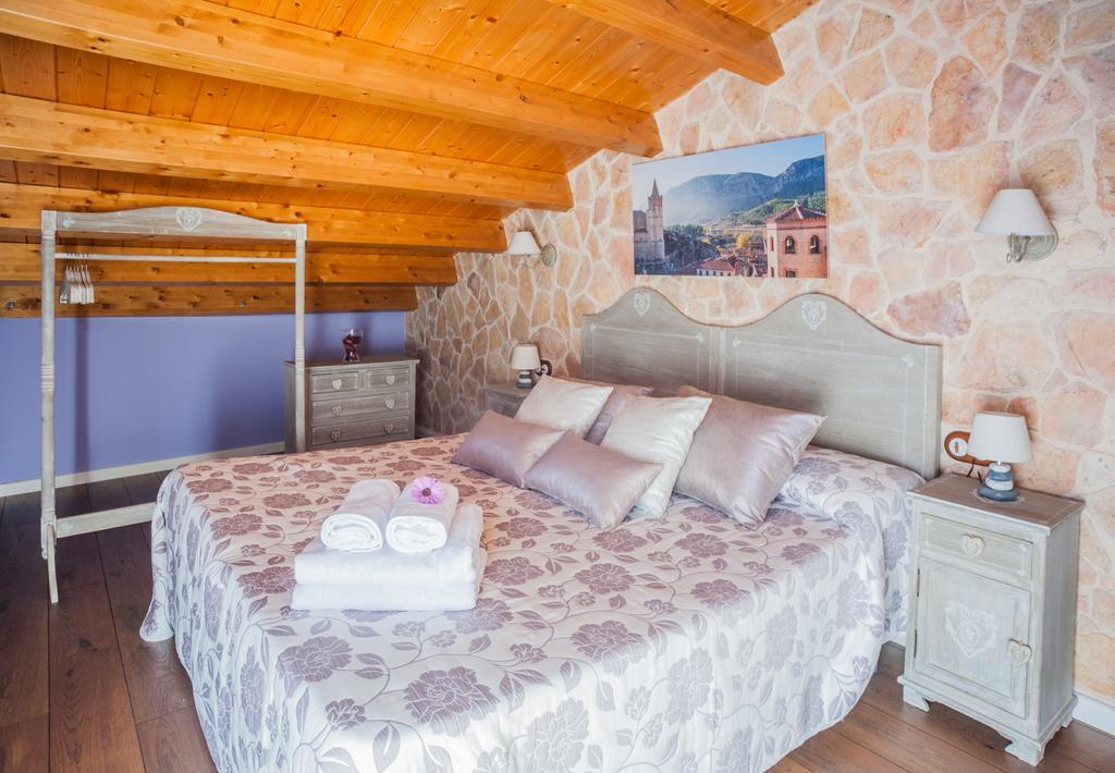 Apartamentos Rurales Millan La Mata de los Olmos Exterior foto